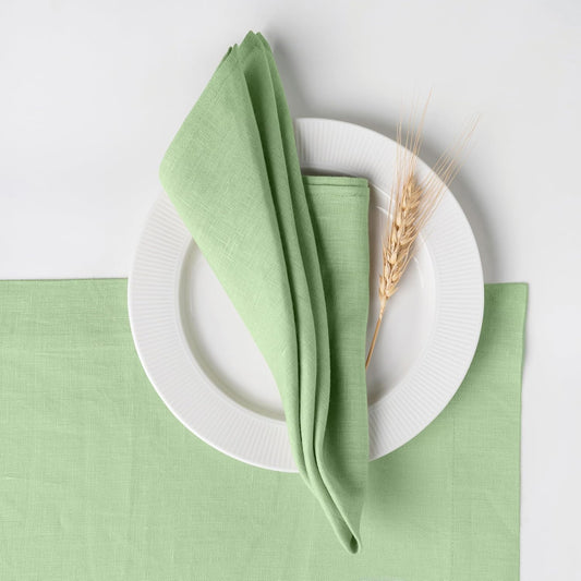 D'Moksha Homes Sage Green Linen Napkins 18 x 18 Inch - 100% Pure Linen Cloth Washable Dinner Napkins Set of 4 for Fall, Thanksgiving, Christmas, Holiday