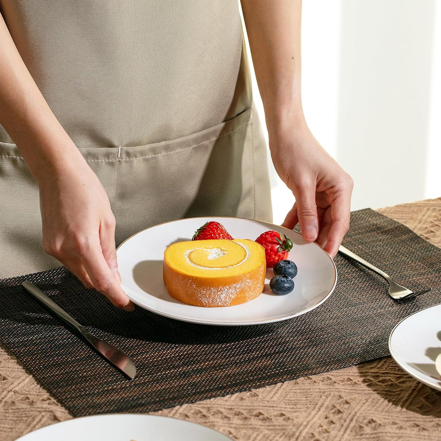 BTaT- White Dessert Plates with Gold Rim, Set of 6, 8" Round, Porcelain, Elegant Style, Dinner Plates, Christmas Gifts