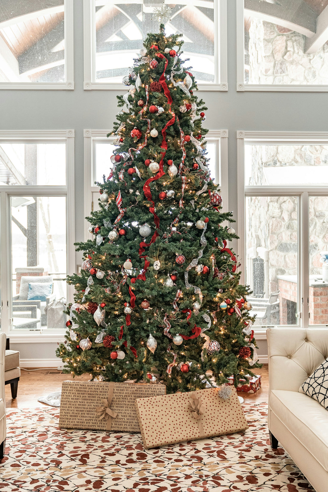 Episode Three : Festive Highlights – Christmas & Valentine’s Day