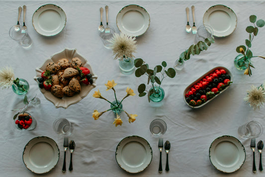 Elegant Spring Table Decor: Hosting Your Palm Sunday Family Brunch