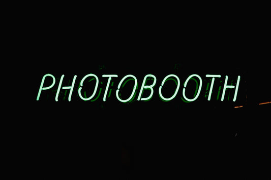 How to Decorate a Photo Booth for Birthday Party