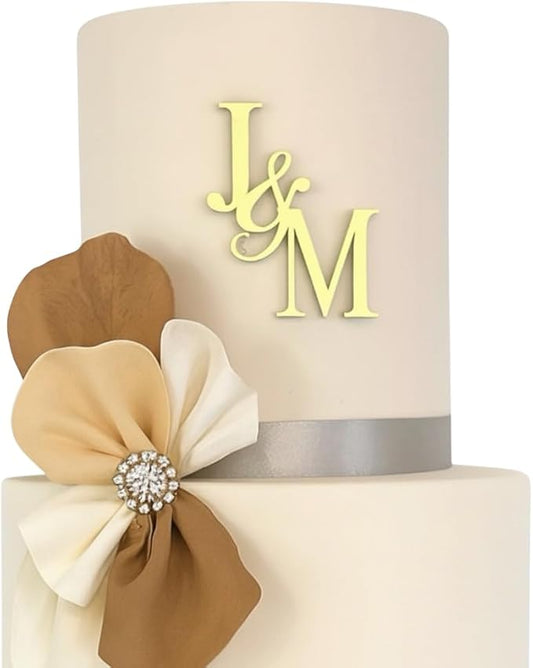 Personalized Gold Wedding Cake topper– Custom Couple Initials, Elegant Custom Cake Decoration for Modern Weddings (Gold)
