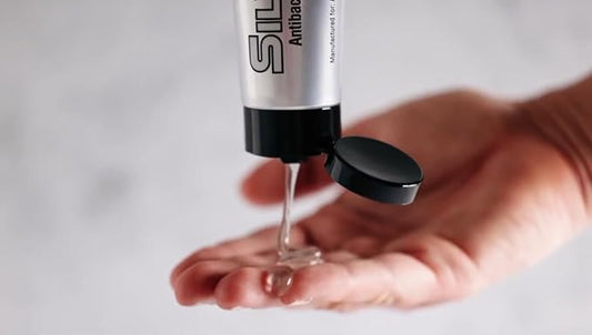 SilvrSTAT First Aid Kit Gel | 32 PPM Silver Healing Wound Dressing Solution | SilverSol Ag₄O₄ Particles | 3 oz