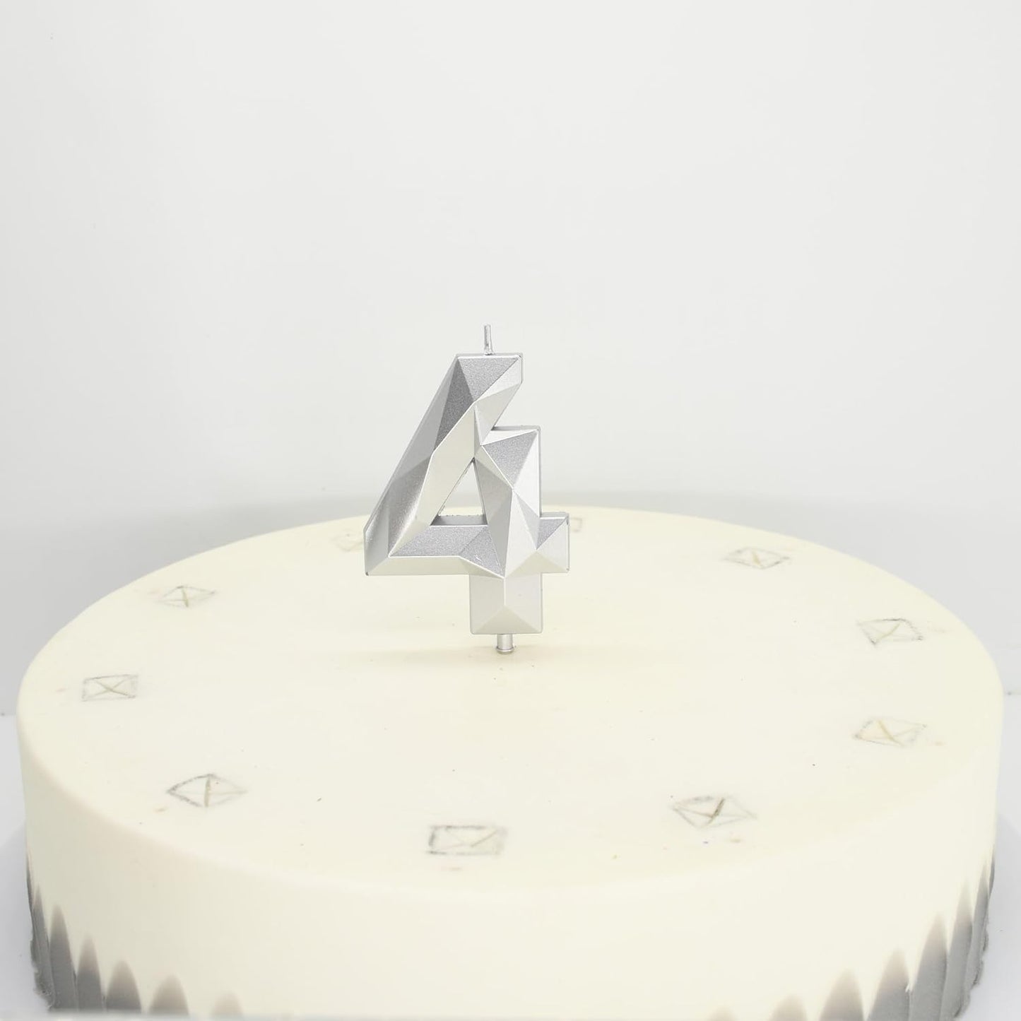 DERVENTA Birthday Candle Big Number 3D Silver 3.7 inch Party Celebration Anniversary Decoration Cake Topper 1 Piece (Number 4 Silver)