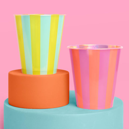 xo, Fetti Pink + Green Pool Party Plastic Cups | 16 pcs 12 oz | Summer Drinkware, Colorful Decorations, Bachelorette Party Drinks, Birthday Supplies