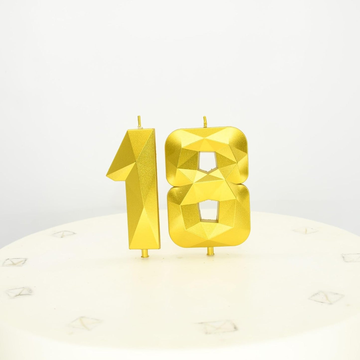 DERVENTA Large Birthday Candle Number 3D Gold 3.7 inch Party Celebration Anniversary Decoration Cake Topper 1 Piece (Number 18 Gold)