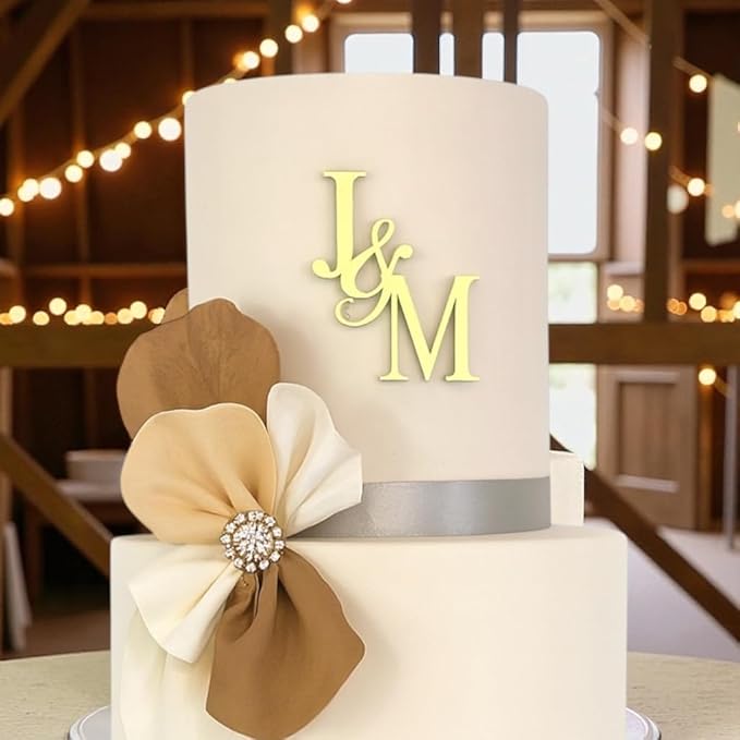 Personalized Gold Wedding Cake topper– Custom Couple Initials, Elegant Custom Cake Decoration for Modern Weddings (Gold)