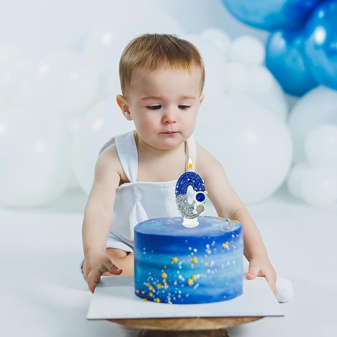 HXOUSE Astronaut 0 Birthday Candle - Space Universe Sparkler 0 Candle for Birthday Cake Boy, Topper for Party Decorations Anniversary Celebrations (Number 0)