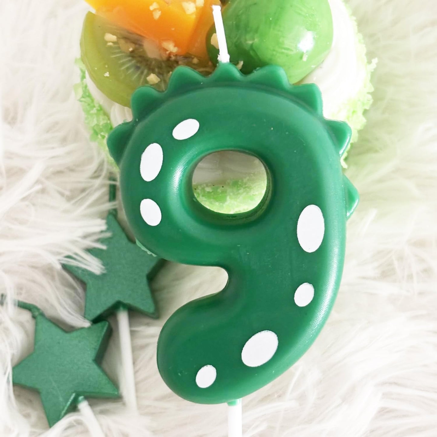 2.75 Inch Green Dinosaur Shaped 9 Number Birthday Candles and Star Birthday Candles,Suitable for Dinosaur Birthday Decorations & Themed Parties Celebration