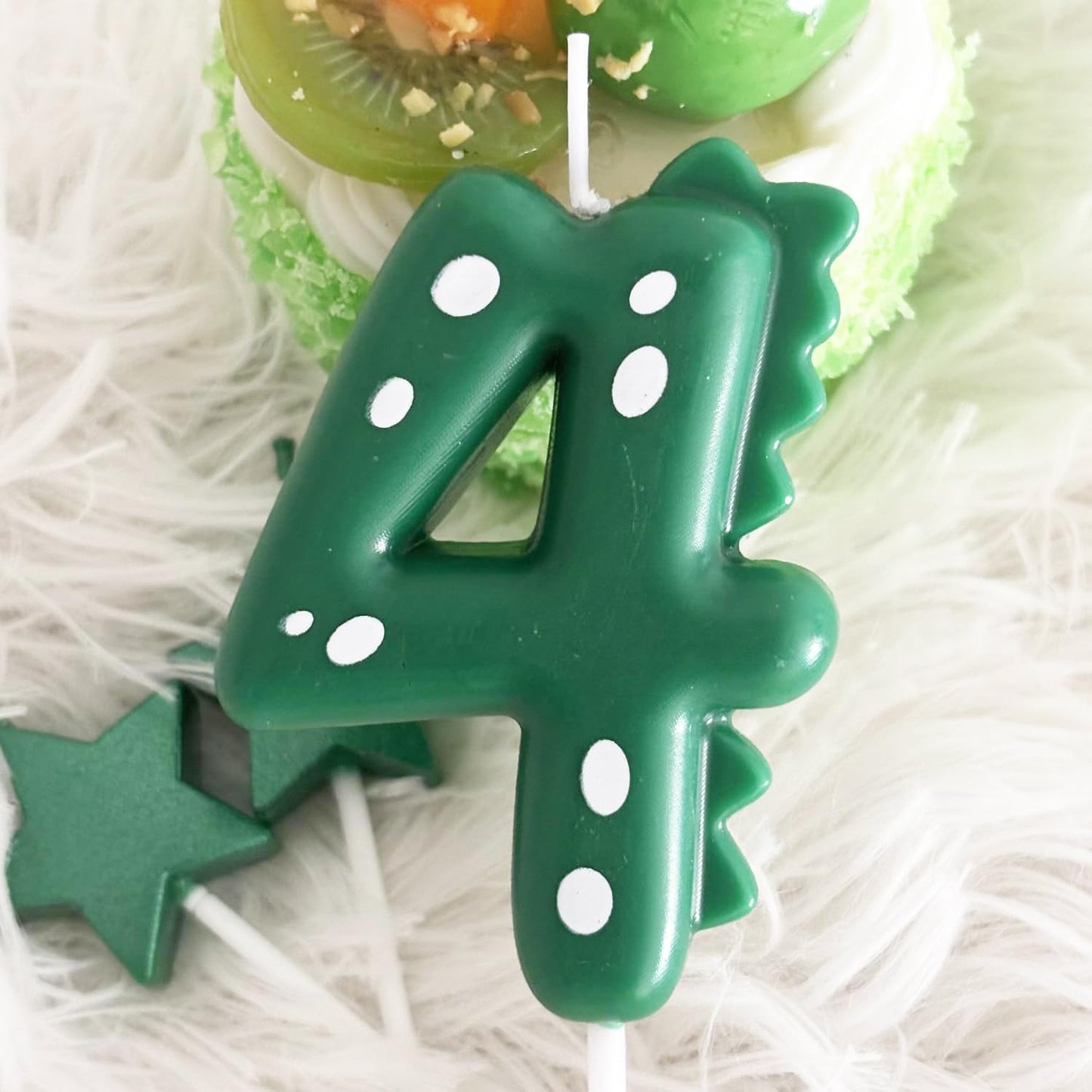 2.75 Inch Green Dinosaur Shaped 4 Number Birthday Candles and Star Birthday Candles,Suitable for Dinosaur Birthday Decorations & Themed Parties Celebration