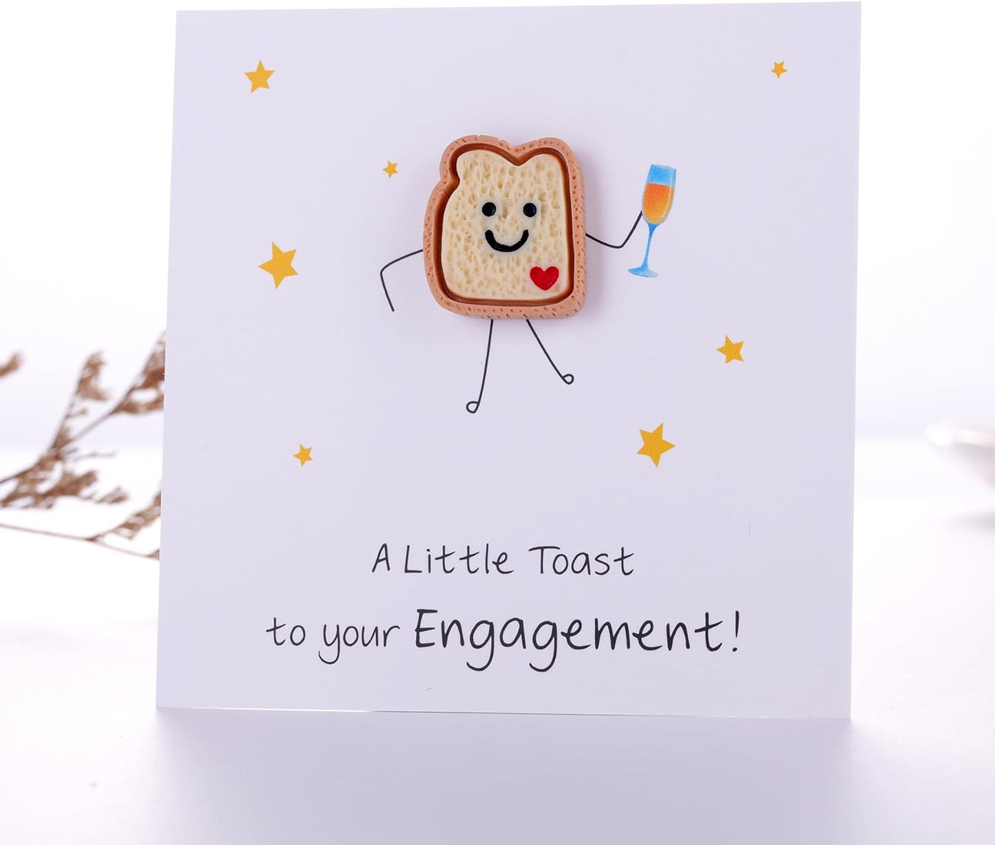 Ralukiia Engagement Gifts for Couples, Little Toast Token, Engaged Gifts Ideas for Future Mr and Mrs Women Men, Betrothal Present for Newly Engaged Couples, Just Engageds Gift, Engagement Party Gift