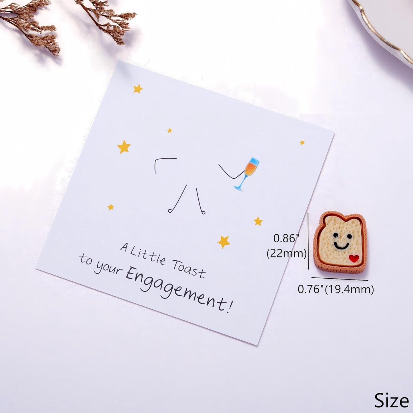 Ralukiia Engagement Gifts for Couples, Little Toast Token, Engaged Gifts Ideas for Future Mr and Mrs Women Men, Betrothal Present for Newly Engaged Couples, Just Engageds Gift, Engagement Party Gift