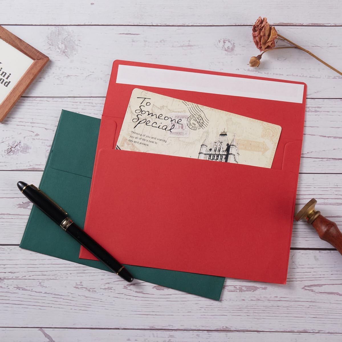 50 Pack 5 x 7 Envelopes Colored Self Seal for Wedding, Party Invitations, Greeting Cards, Announcements, Photos, 5.24 x 7.21 Inches (Christmas Green/Red)