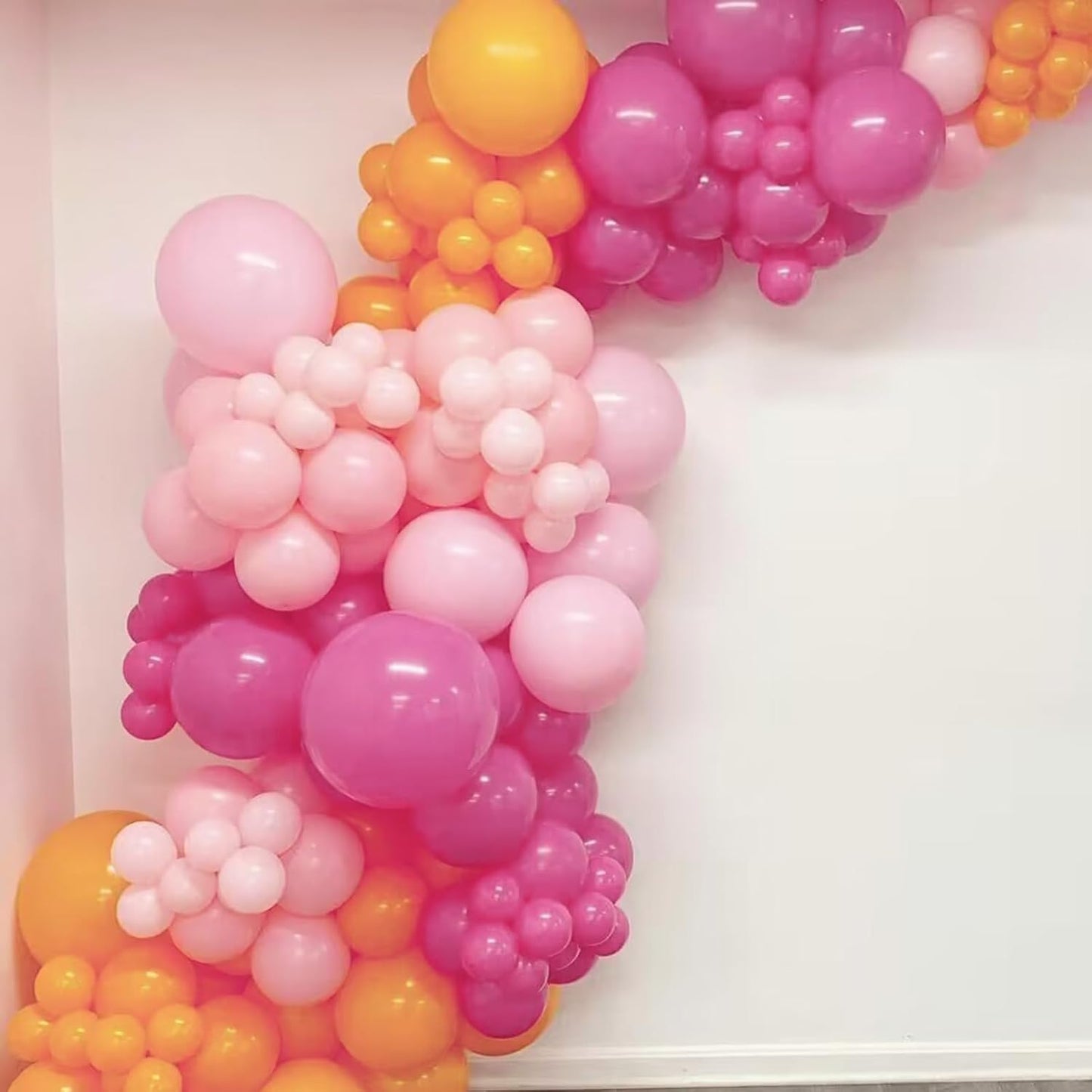 Hot Pink Balloons, Scmdoti Peach Red Balloons Different Sizes 18 12 10 5 Inches,Bright Pink Balloon Garland Arch for Boho Birthday Baby Shower Bridal Shower Wedding Decorations(Peach Red)