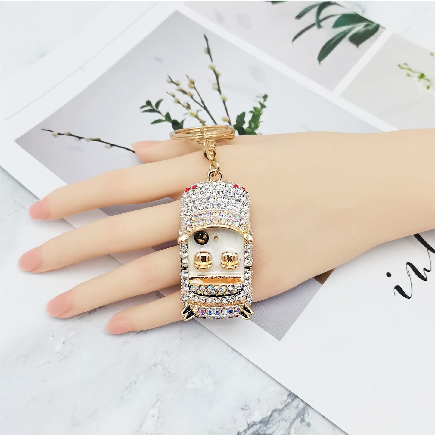 Key Chains Women Cute Keychains for Women Funny Keychain for Her Sister Girl Birthday Gift Bag Wallet Accessories