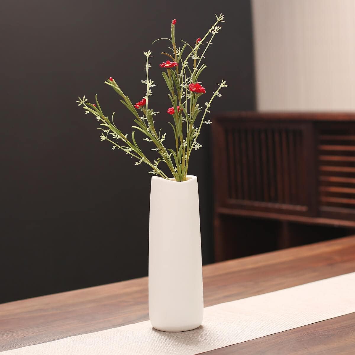 Ceramic Vases - Nordic Minimalism Style Decoration, Elegant Vase for Mantel, Table, Living Room Decoration, White Modern Geometric Decorative Flowers Vases for Home Decor