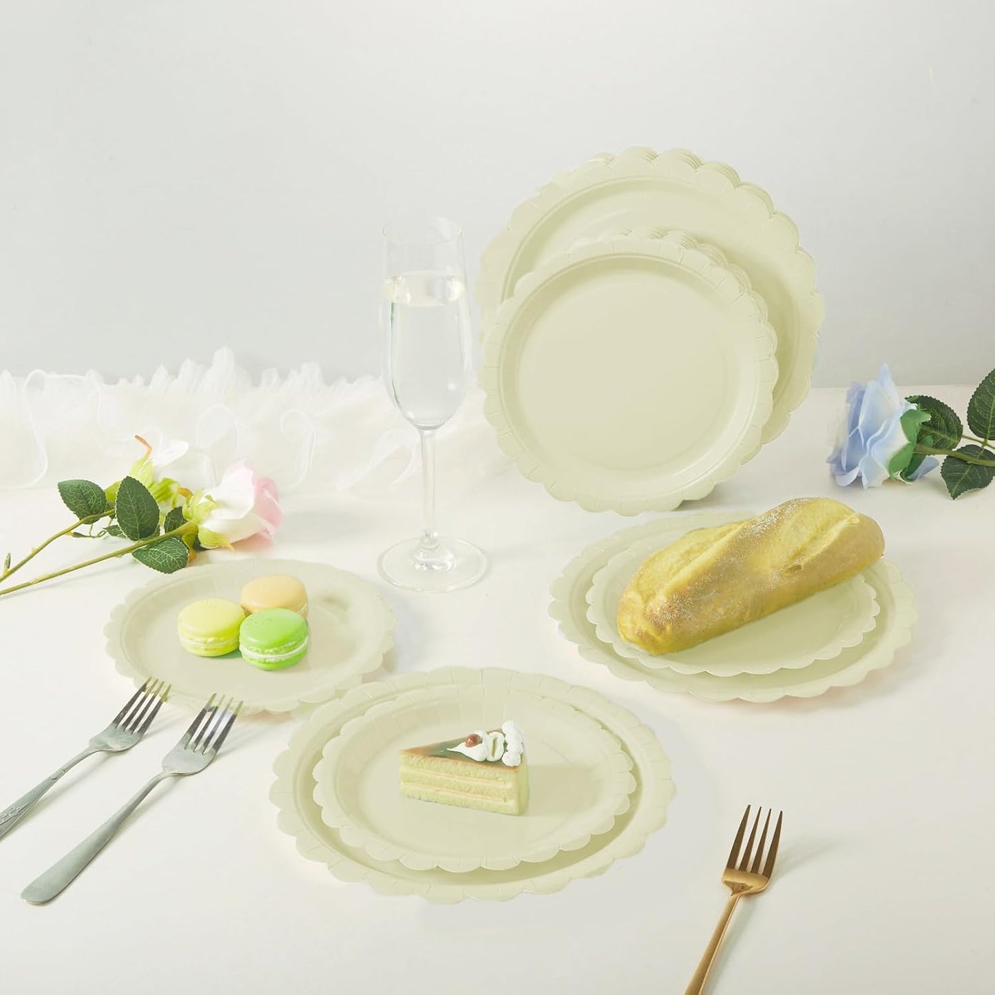 BEFORYOU 50PCS Scalloped Disposable Paper Plates 9IN Dessert Cake Party Plates for Baby Shower, Wedding,Bridal Shower Birthday Party Supplies (Milky-White, 7IN and 9IN)