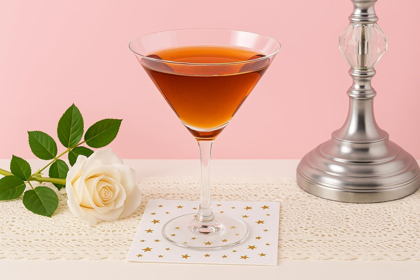 100 Pink Cocktail Napkins with Gold Foil Stars - Elegant 2- Ply Disposable Beverage Napkins for Weddings, Birthdays, Baby Showers, Bridal Parties & Events