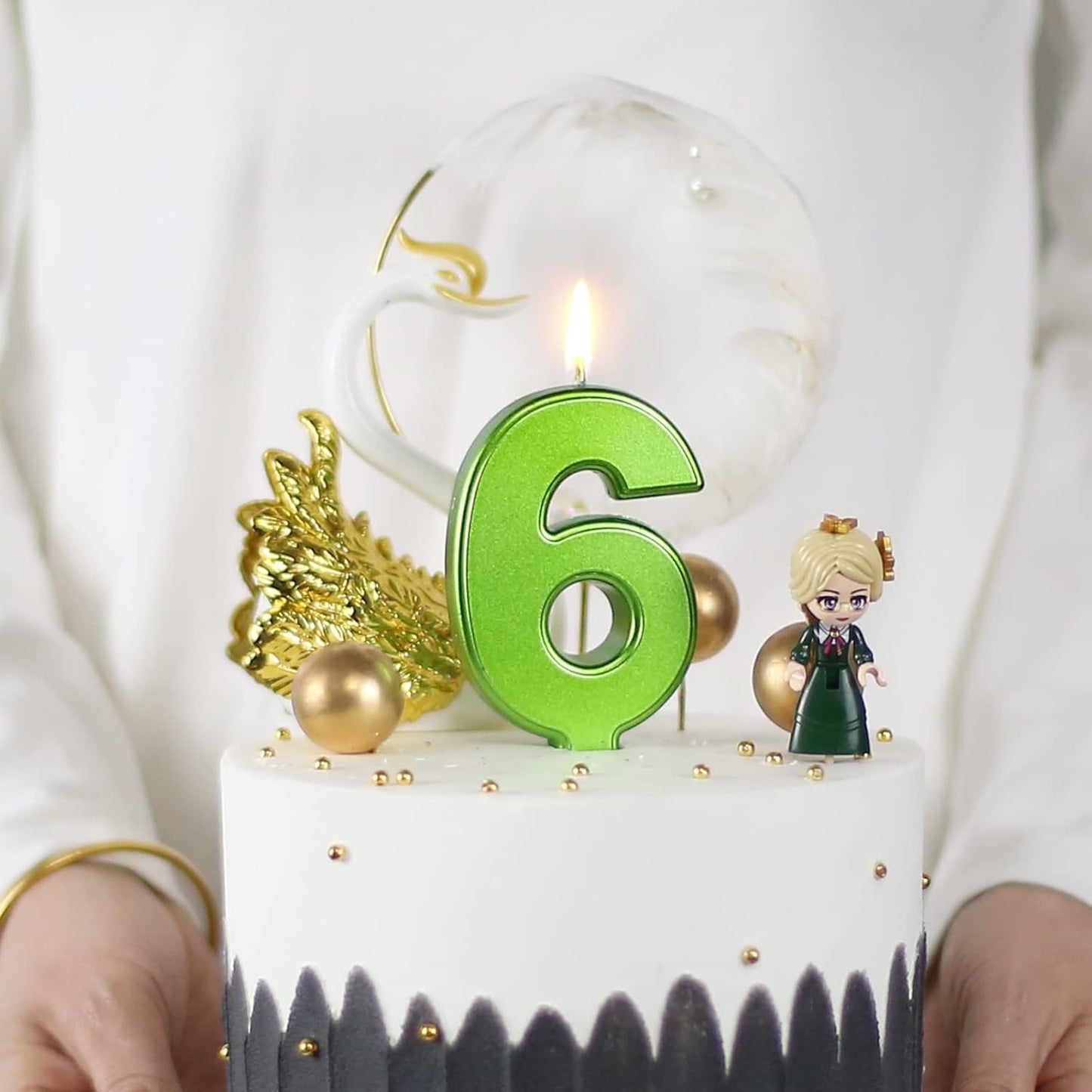 DERVENTA Birthday Candles Big Numbers Green 3.7 inch Party Cake Topper 1 Piece (Number 5 Green)