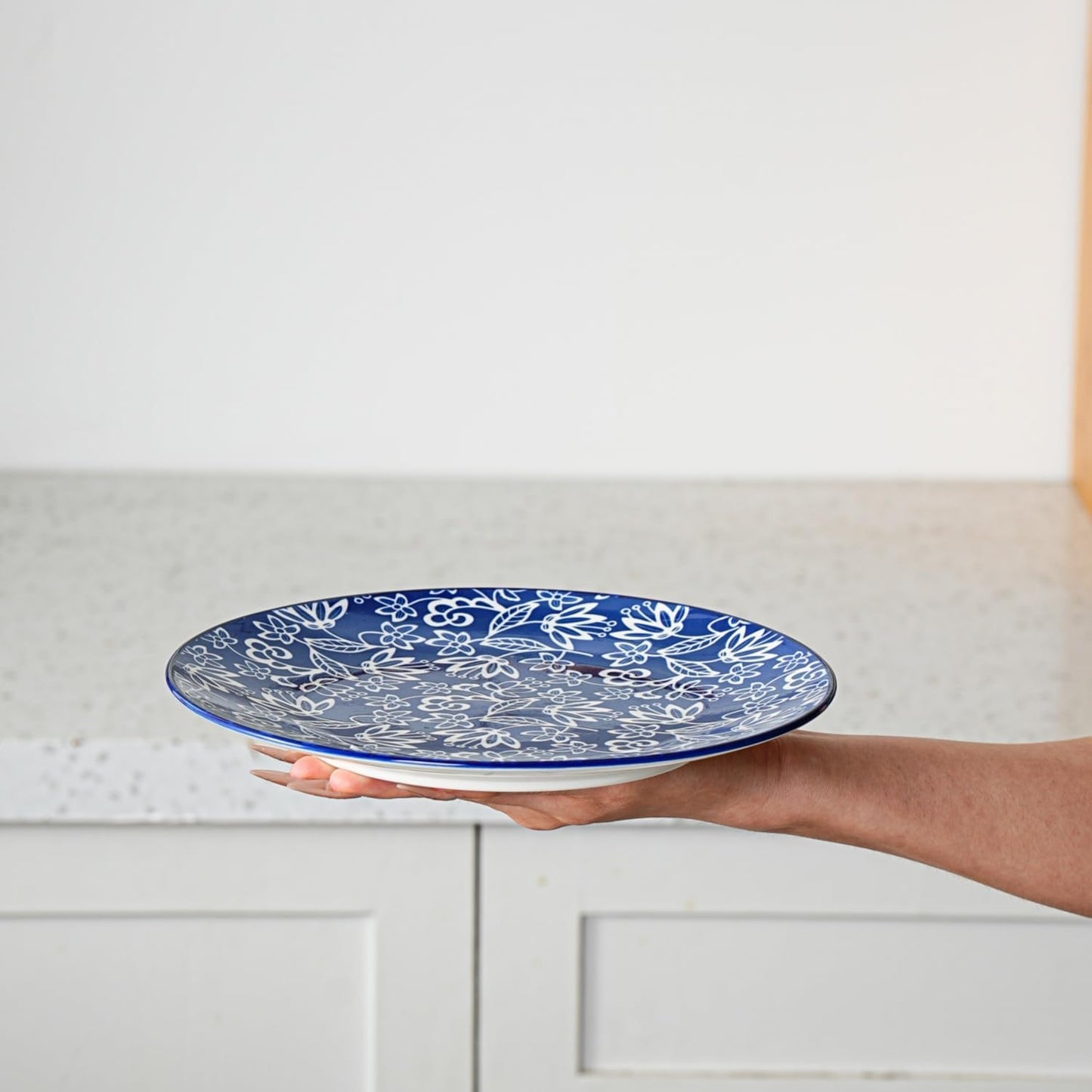Ceramic Salad Plates Set - 8.5 Inch Kitchen Small Round Dinner - Scratch Resistant Porcelain Microwave Oven Dishwasher Safe - Dishes for Sandwich Dessert Appetizer - Set of 6 - Vintage Blue