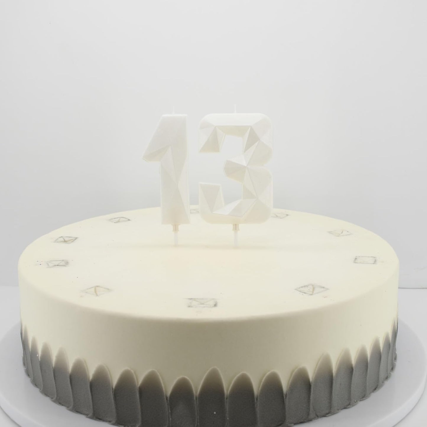 DERVENTA Large Birthday Candle Number 3D White 3.7 inch Party Celebration Anniversary Decoration Cake Topper 1 Piece (Number 19 White)