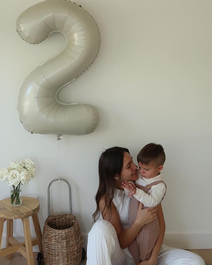 Cream 3 Balloon, Cream Number Balloons 40 Inch, 3rd Birthday Decorations for Kids Girls Boys, Men Women Party Supplies for Party Decorations, Number 3 Balloon