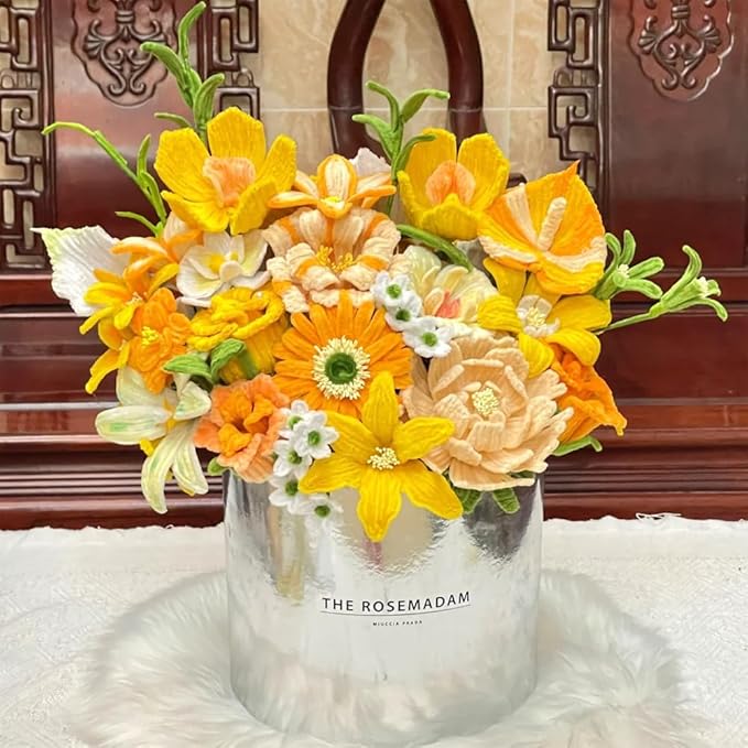 620 Pieces Pipe Cleaners Craft Set, 600 Pcs Chenille Stems with 20 Pcs Flower Stems, Craft Supplies Bulk for DIY Art and Craft Projects Creative Gift Wrapping Party Decorations(Golden Yellow Series)