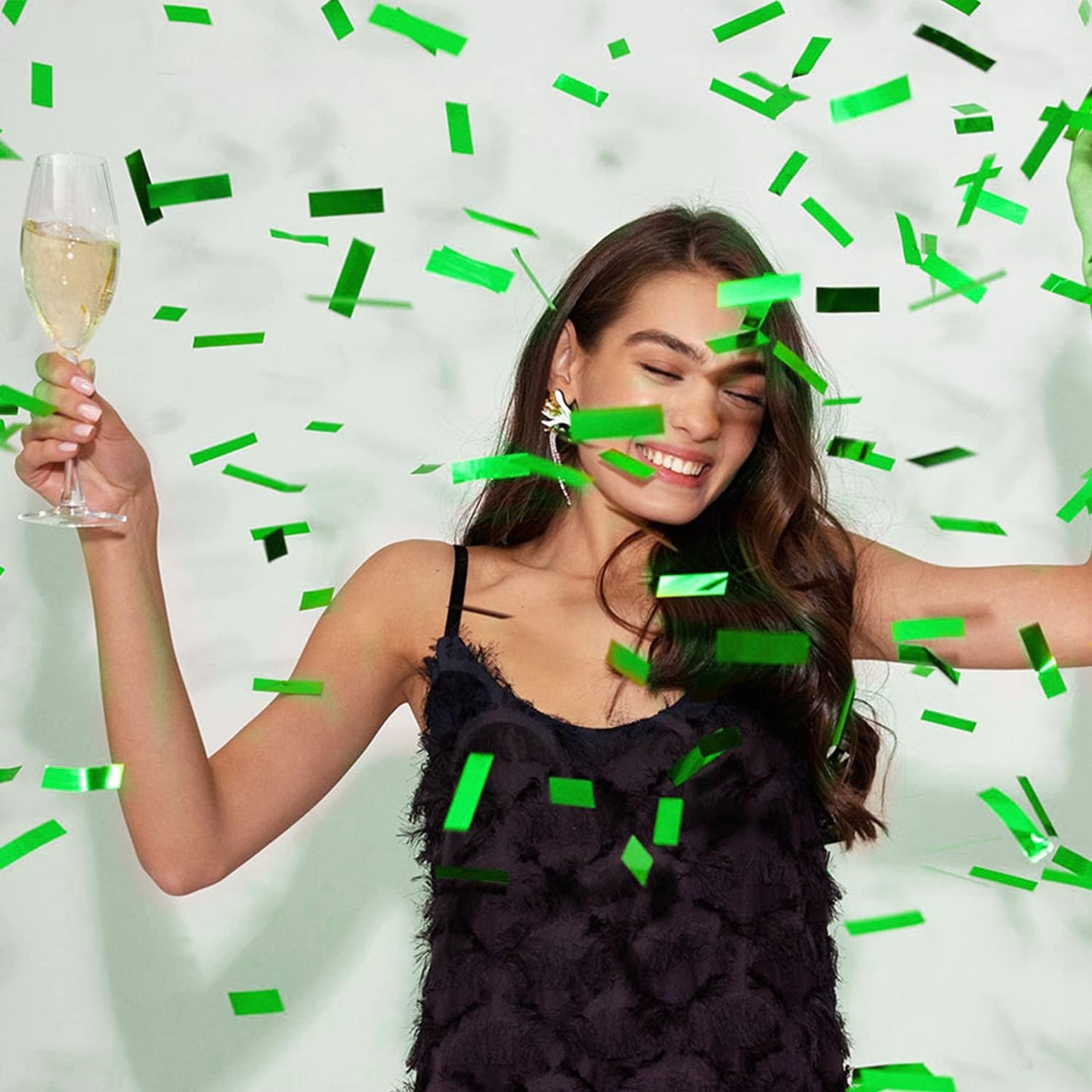 Green Confetti Poppers, 15 Inch Biodegradable Party Poppers, Air Powered Confetti Shooters for Birthday, Wedding, New Year Celebrations