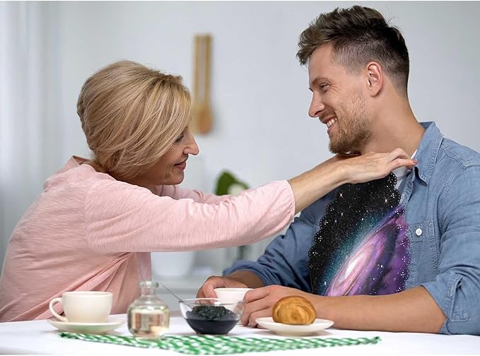 Purple Spiral Galaxy Cloth Table Napkins Set of 4 Universe Stars Shine Beautiful Glow Polyester Washable Decoration Dinner Napkins for Kitchen 18 x 18 inch