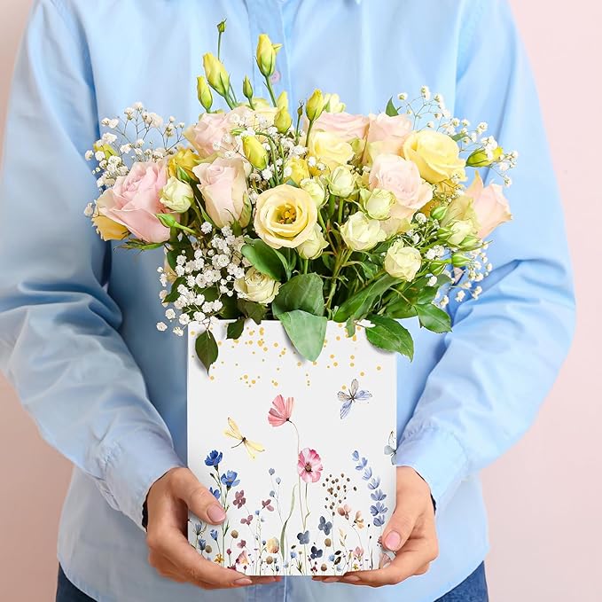 Kolldenn 16 Pcs Wildflower Paper Gift Bags Women Mother's Day Birthday Favor Goodie Candy Bags with Handles for Bridal Engagement Baby Shower Party Supplies