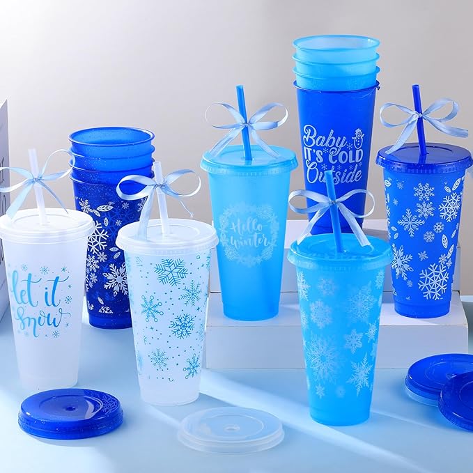 Yoiemivy 24 Pack Winter Plastic Cups Bulk 24 oz Reusable Snowflake Tumbler with Lids and Straws Holiday Party Christmas Drinking Cups for Holiday Party Favors Supplies