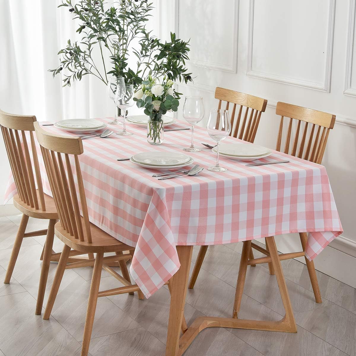 maxmill Checkered Tablecloth Stain Resistant Waterproof Wrinkle Resistant Spillproof Washable Heavy Weight Table Cloth Gingham for Dining Room and Outdoor Use, Rectangle 60 x 140 Inch Pink and White