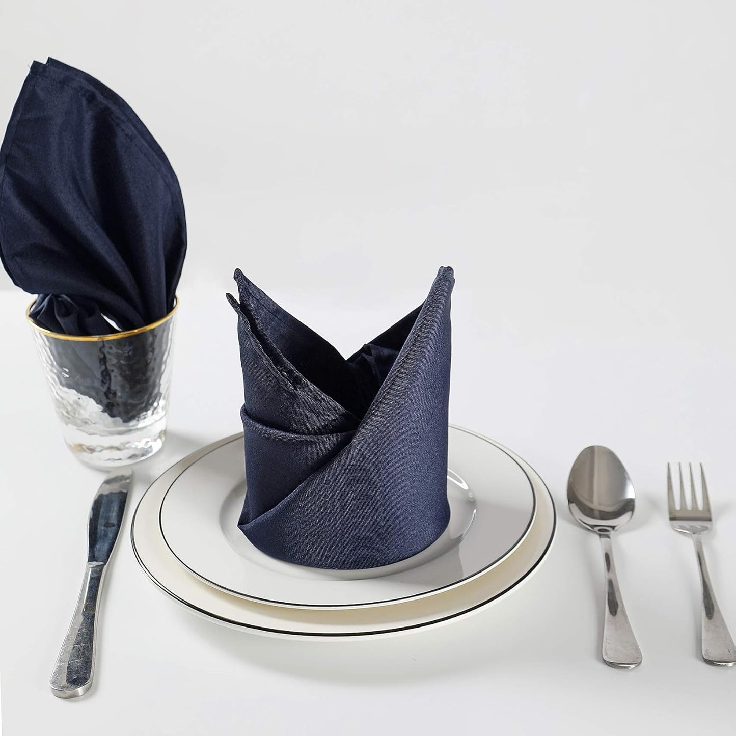 Cloth Napkins 17x17 inch Washable Polyester Dinner Napkins Soft Table Napkins for Wedding Party Dining Banquet(Navy,25PCS)