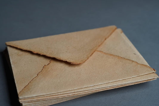 Wanderings Handmade Antiqued Envelope with Deckle Edge - 5.25 x 7.25" - Package of 25 Vintage Envelopes for Writers Invitations Wedding Stationary Love Letter - Cold Press Thick 150 GSM Recycled Paper