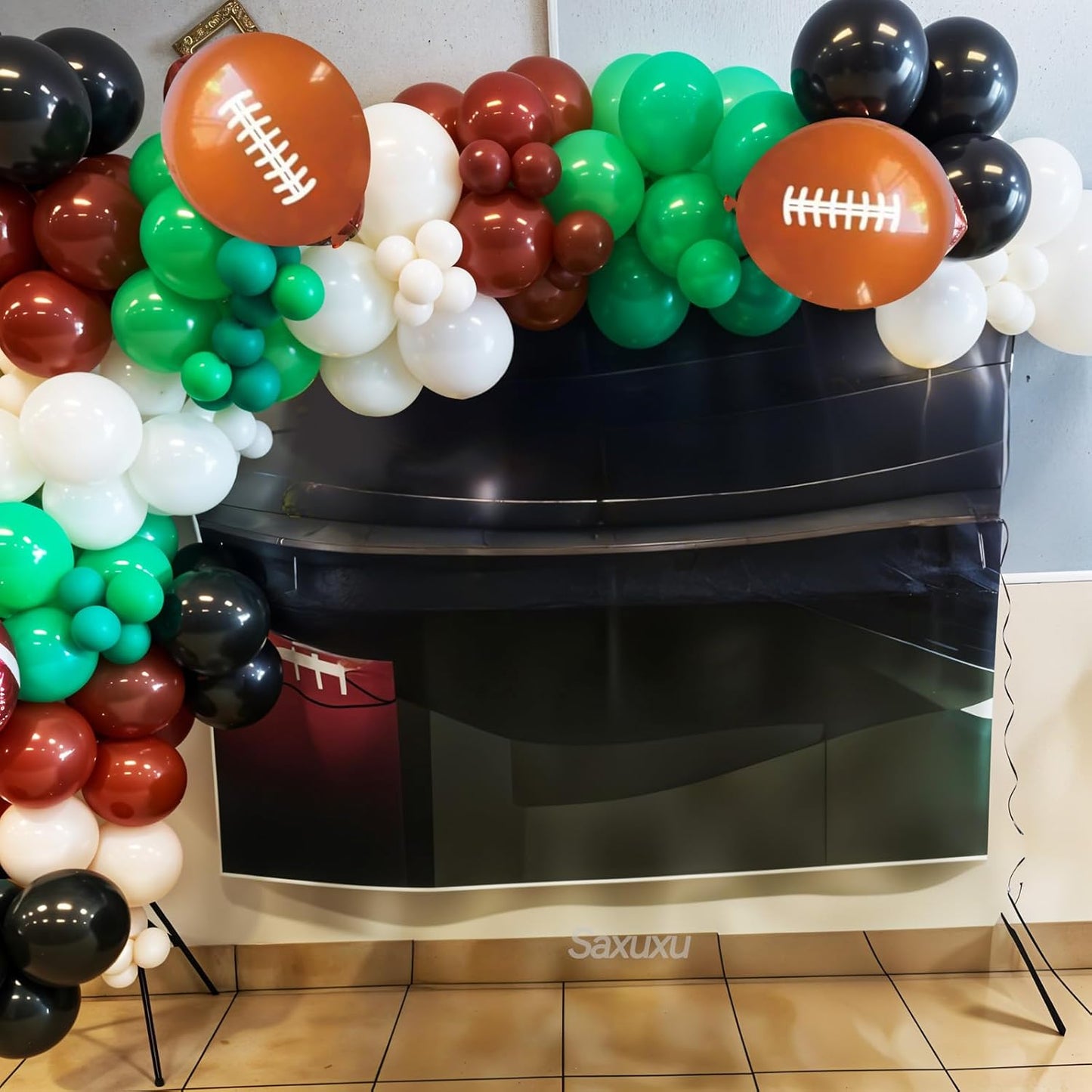 Football Balloon Arch Kit, Green and Brown balloons Garland Arch Kit, Football Print Balloon Dark Green Brown White Balloons For Ball Games Theme Birthday Baby Shower Party Bachelorette Wedding Decor