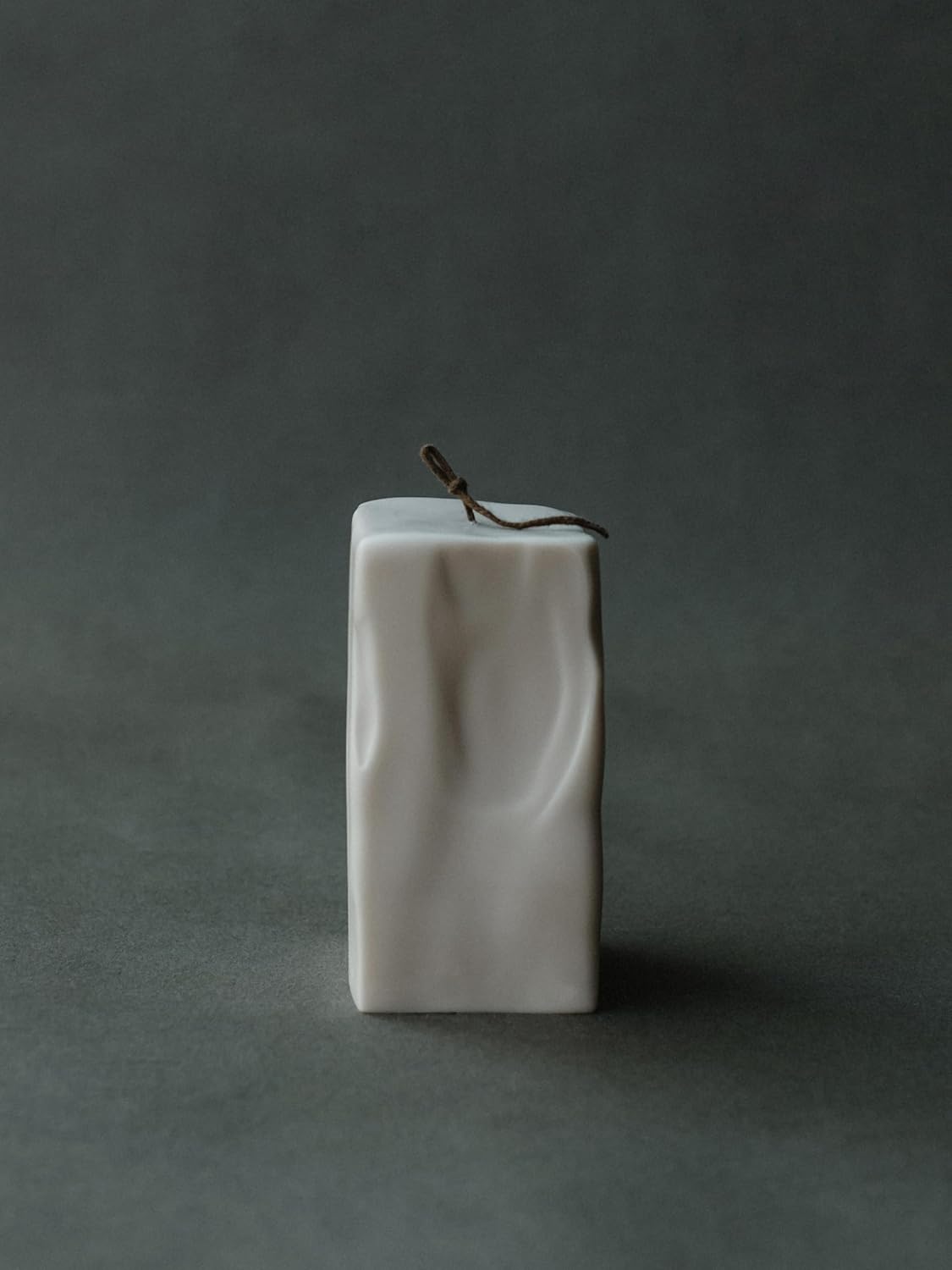 LAWA Raw Block Candle - Beautiful Handmade Pillar Scented Soy Wax Elegant Aesthetic Candle Housewarming Gift Home Room Shelf Decor Idea (Light Beige, Large)