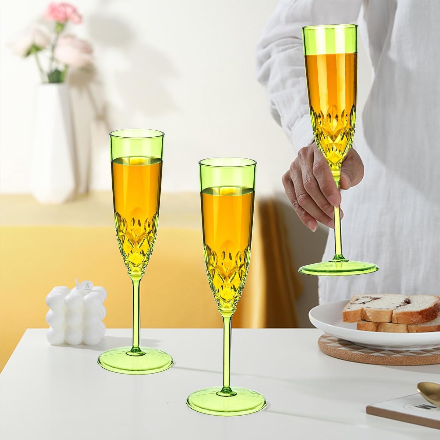 Plastic Champagne Flutes, 8 Pcs Shatterproof Reusable Fancy Crystal Clear Champagne Glasses, 5 oz Acrylic Unbreakable Elegant Party Drinking Cocktail Wine Glasses Wedding Birthday Bar Goblets Green