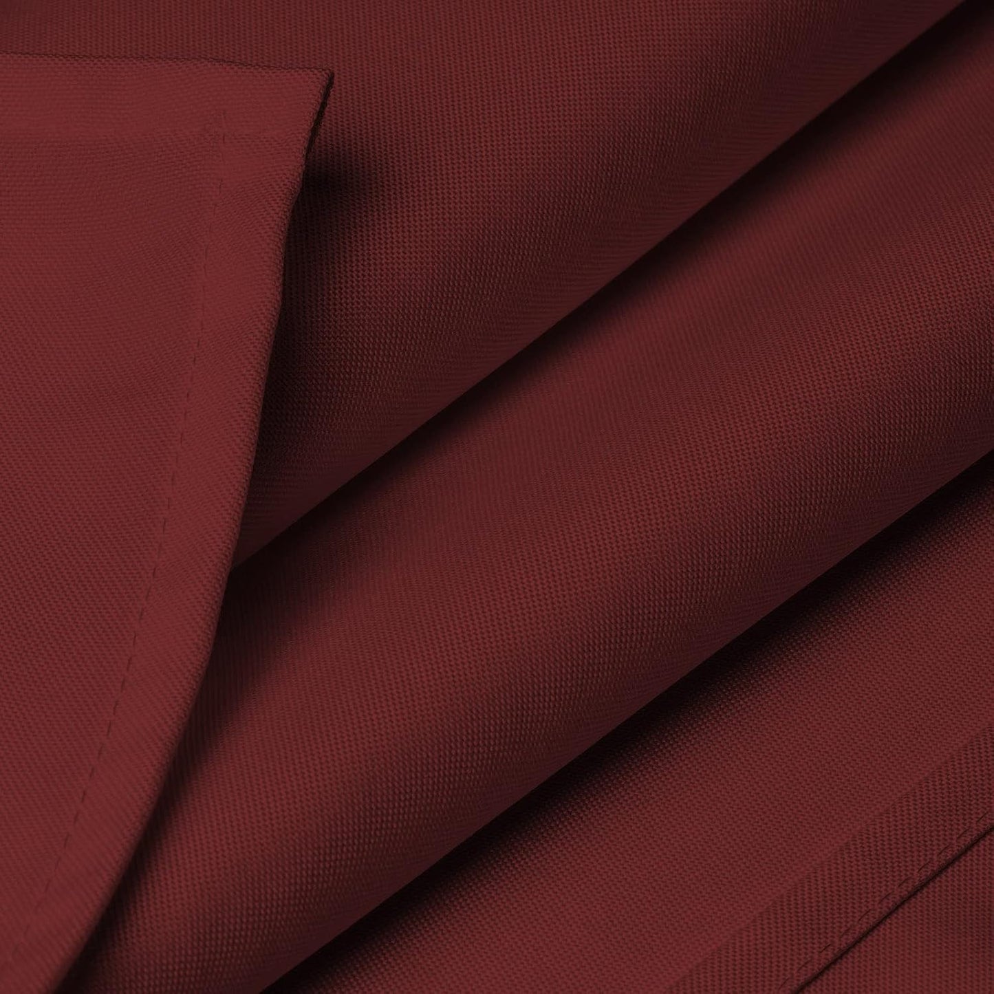 Lann's Linens - 90" x 132" Premium Tablecloth for Wedding/Banquet/Restaurant - Rectangular Polyester Fabric Table Cloth - Burgundy
