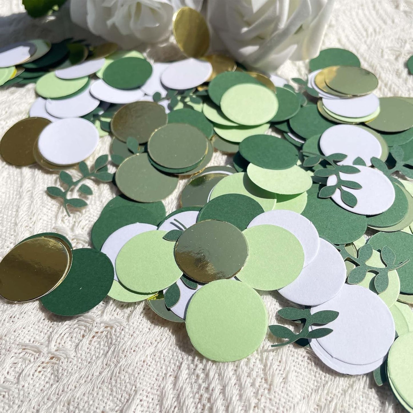 200 Pcs Party Confetti, Greenery Gold Eucalyptus Confetti, Safari Baby Shower Decorations, Green Branches Scatter Table Decorations, Forest Party Decor, Bridal Shower Decor, Wedding Confetti