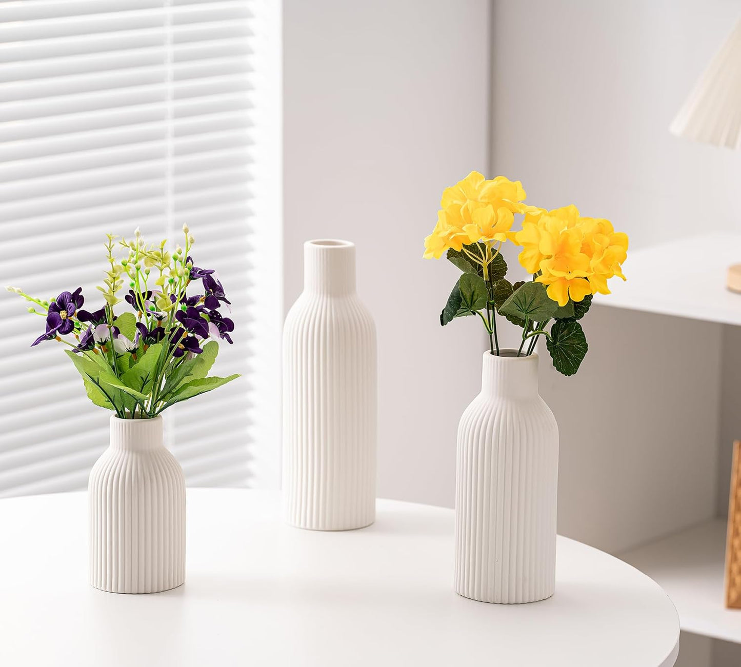 White Ceramic Vase Set of 3, Modern Minimalist Ribbed Small Flower Vase Table Centerpiece Decorative for Home Decor Farmhouse Christmas
