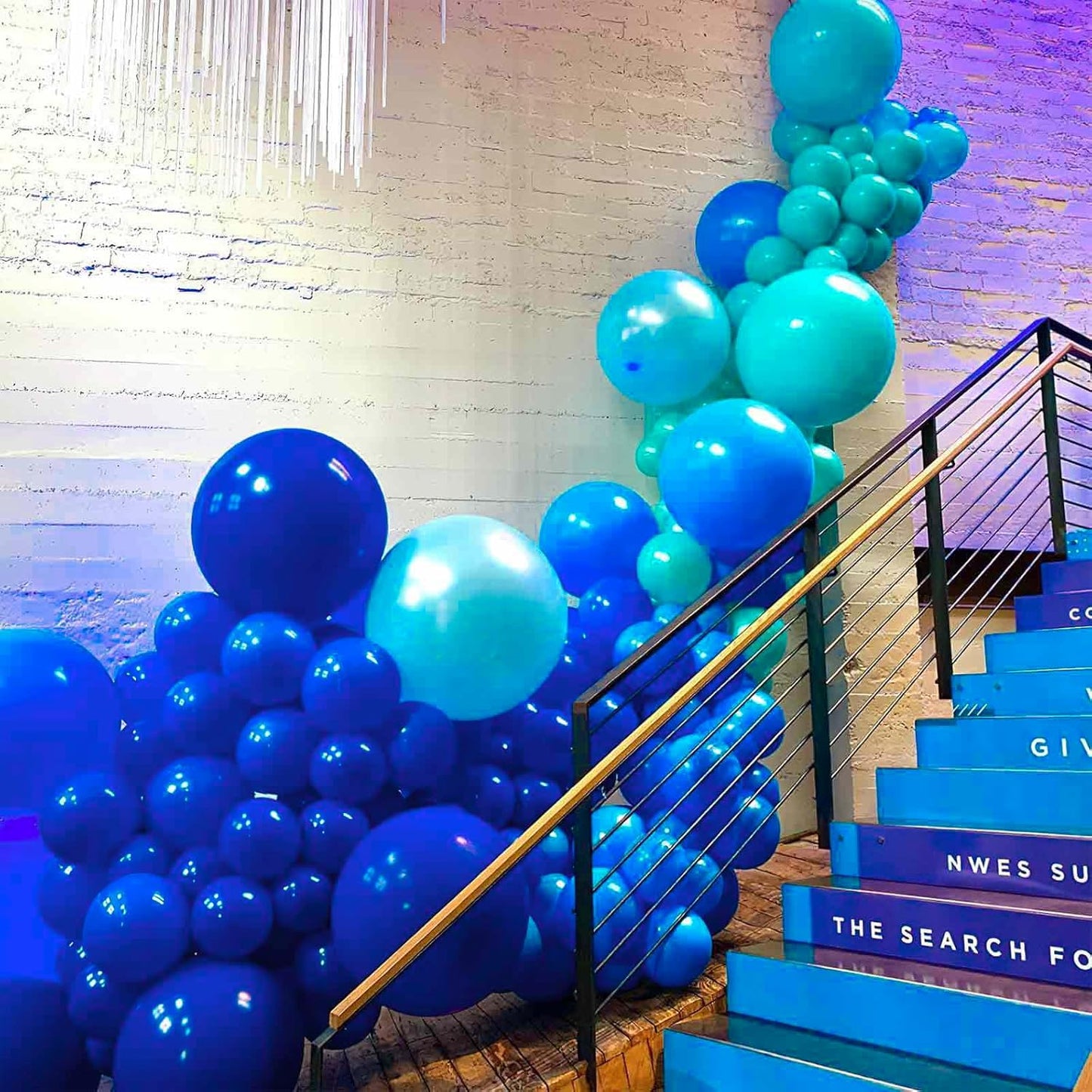 PartyWoo Royal Blue Balloons 100 pcs 12 Inch Matte Dark Blue Latex Balloons for Graduation Independence Day Memorial Day Baseball Baby Shower Gender Reveal Birthday Party Decorations Blue-Y59