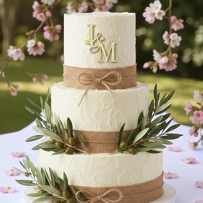 Personalized Gold Wedding Cake topper– Custom Couple Initials, Elegant Custom Cake Decoration for Modern Weddings (Gold)