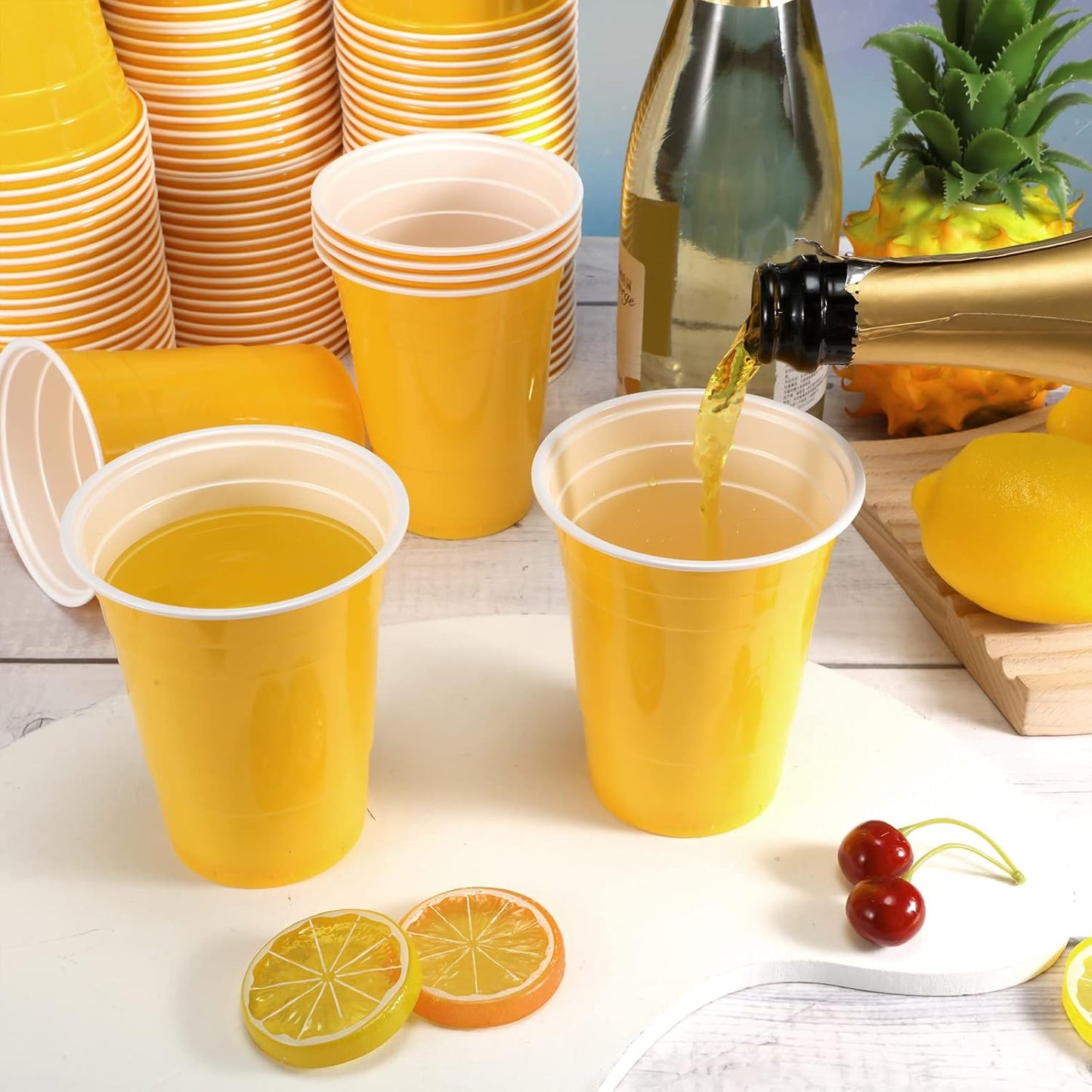 Lounsweer 100 Pack 16 Ounce Christmas Plastic Party Cups Disposable Heavy Duty Drinking Water Cups for Holiday Christmas Festival Wedding New Year Birthday Party Supplies(Yellow)
