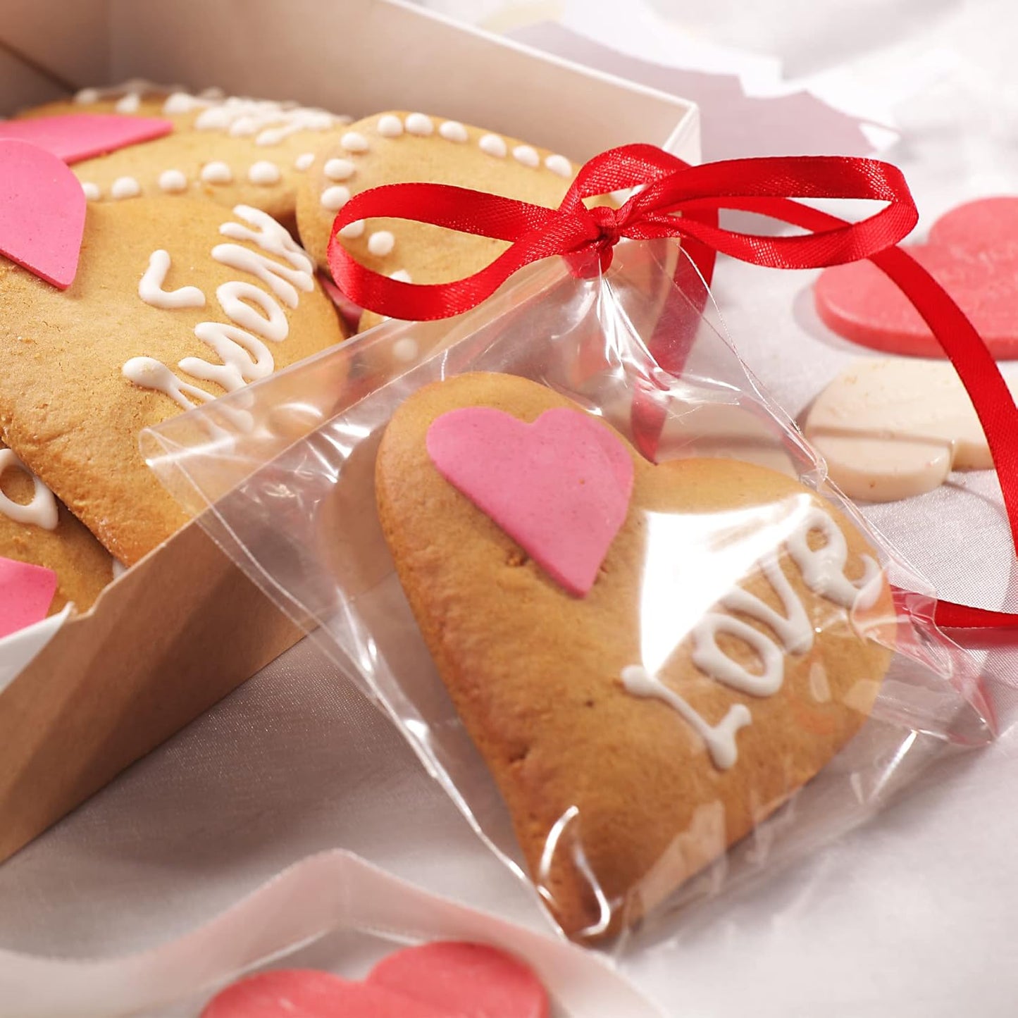 Morepack Cookie Bags for Gift Giving,Self Sealing Cellophane Bags 4x4 Inches,Clear Resealable Cellophane Bags Self Adhesive Individual Cookie Bags for Packaging 200Pieces (Mini Size)