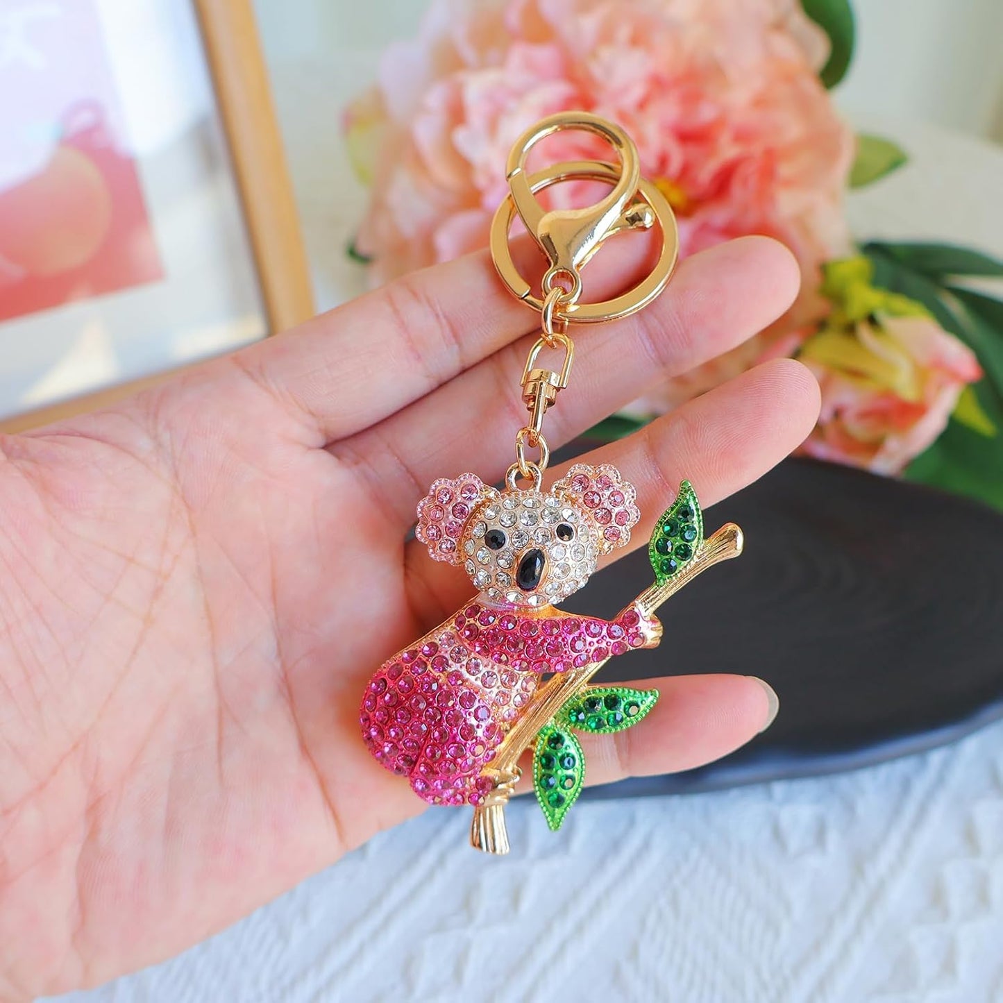 Key Chains Women Cute Keychains for Women Funny Keychain for Her Sister Girl Birthday Gift Bag Wallet Accessories