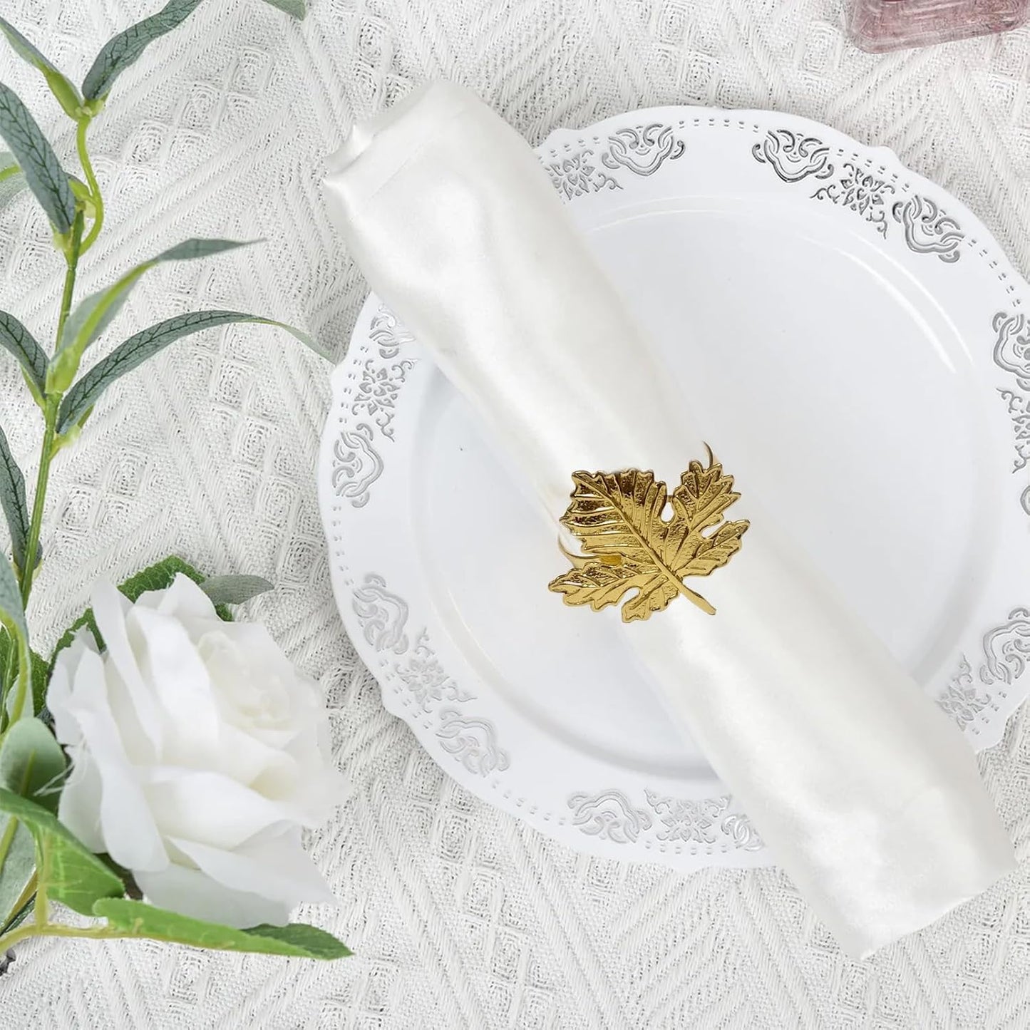12Pcs Maple Leaves Napkin Rings, Fall Metal Napkin Rings Holder Maple Leaves Serviette Buckle Holder Autumn Leaf Napkin Buckle for Harvest Season Thanksgiving Fall Decoration