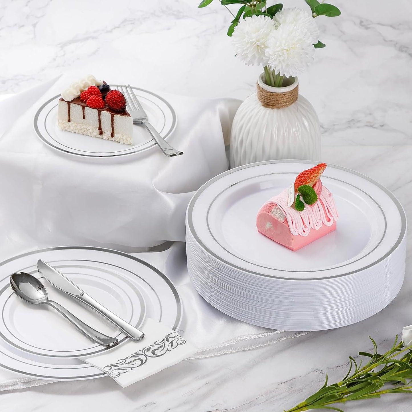 Goodluck 350 Piece Silver Dinnerware Set for 50 Guests, disposable Plastic Plates for Party, Include: 50 Dinner Plates, 50 Dessert Plates, 50 Paper Napkins, 50 Cups, 50 Silverware set
