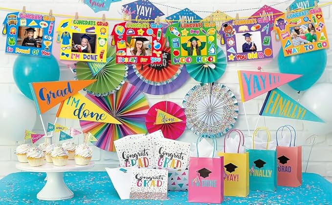 Luckyhern 30 Pack Graduation Picture Frame Craft Kits for Graduation Photo Frame 2026 Grad Party Decoration Class of 2026 Congrats Grad Craft Activity