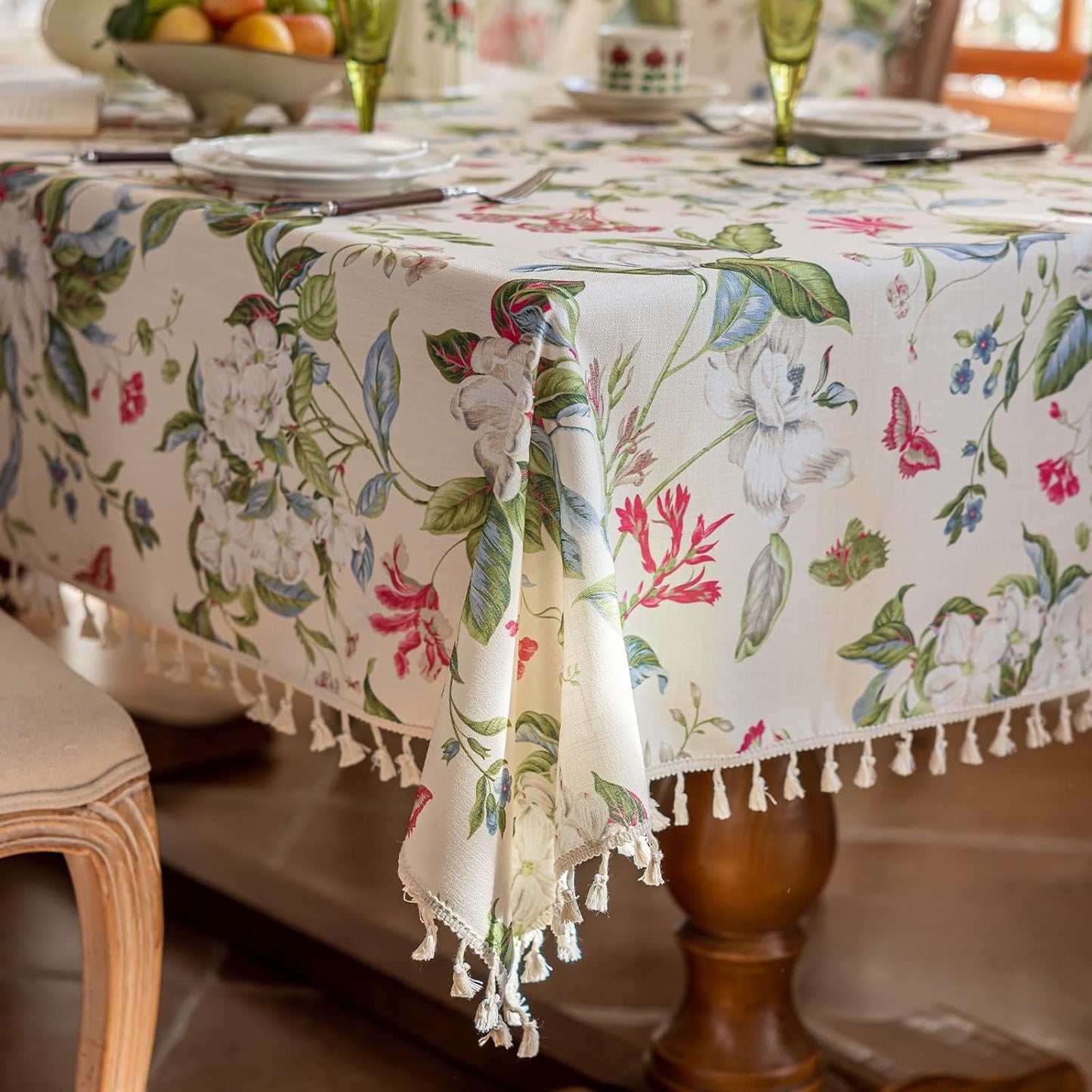 ENJOYBRIDAL Floral Tablecloth - 60 x 84 Inch - Rectangle Picnic Table Cloth Dining Room Wildflower Kitchen 6-8 Seats Table Cover for Camping Washable Vintage Boho Farmhouse Furniture Protector