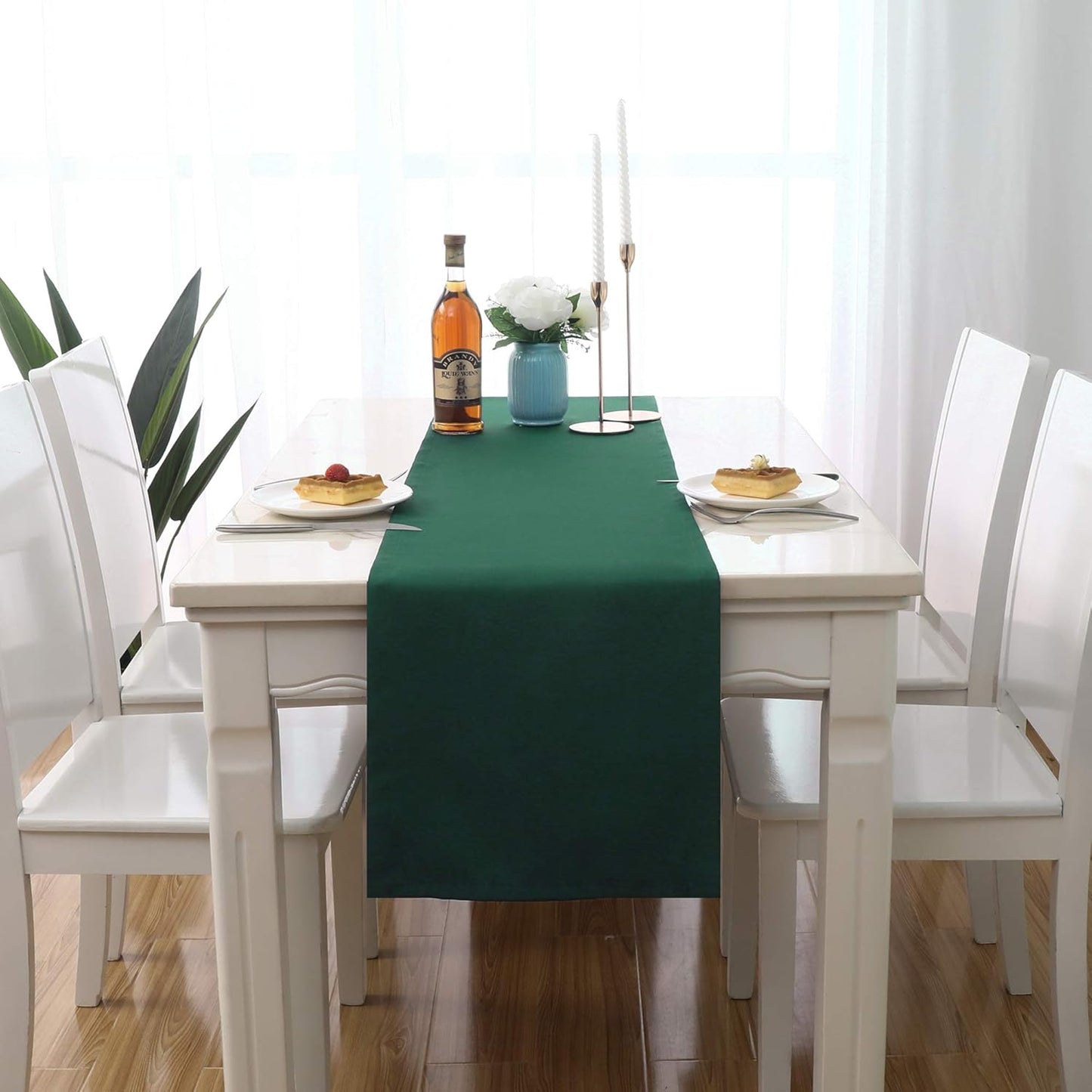 Kelly Green Table Runner 14X108 Inch Solid Color Thick Polyester Decorative Cloth Handcrafted for Wedding Party Birthday Graduations Hotel Restaurant Banquet Catering Services Event Forest Green
